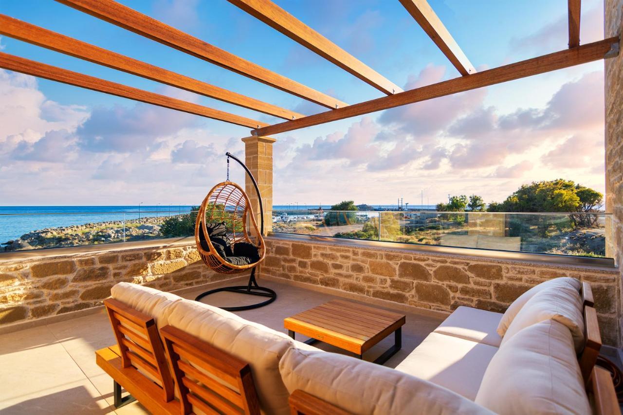 Athinais Villa Palaiochora Bagian luar foto