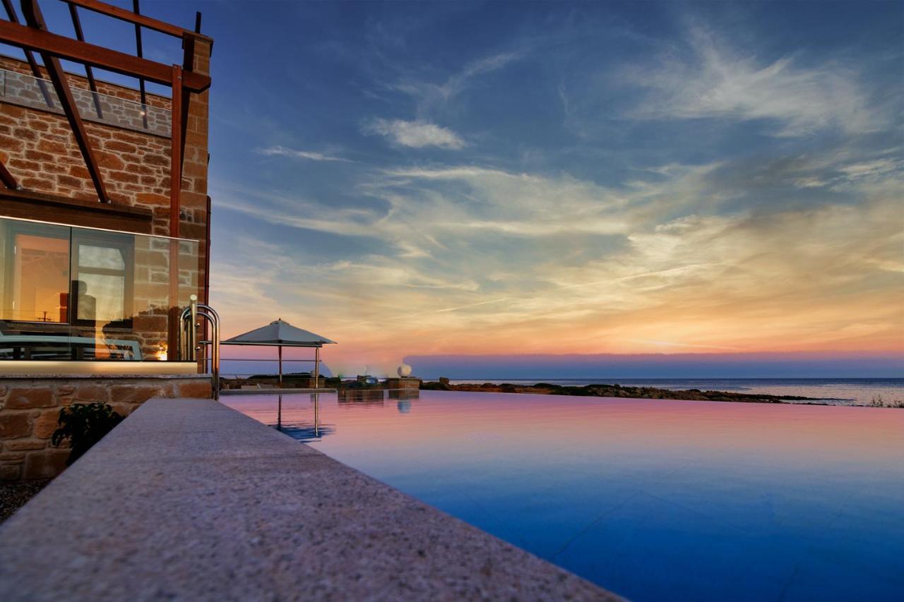 Athinais Villa Palaiochora Bagian luar foto