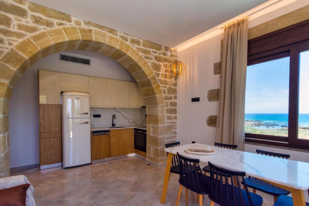 Athinais Villa Palaiochora Bagian luar foto