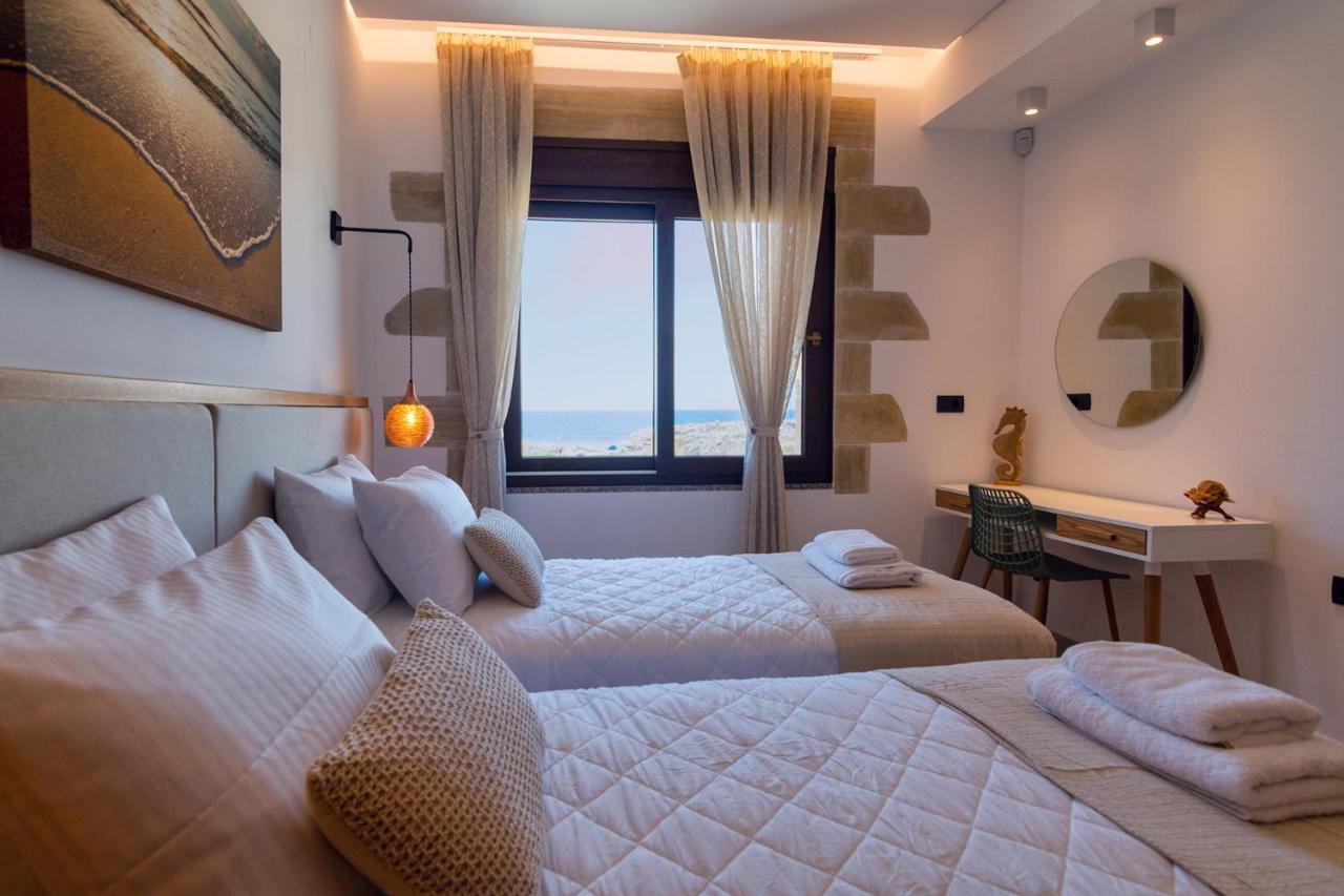 Athinais Villa Palaiochora Bagian luar foto