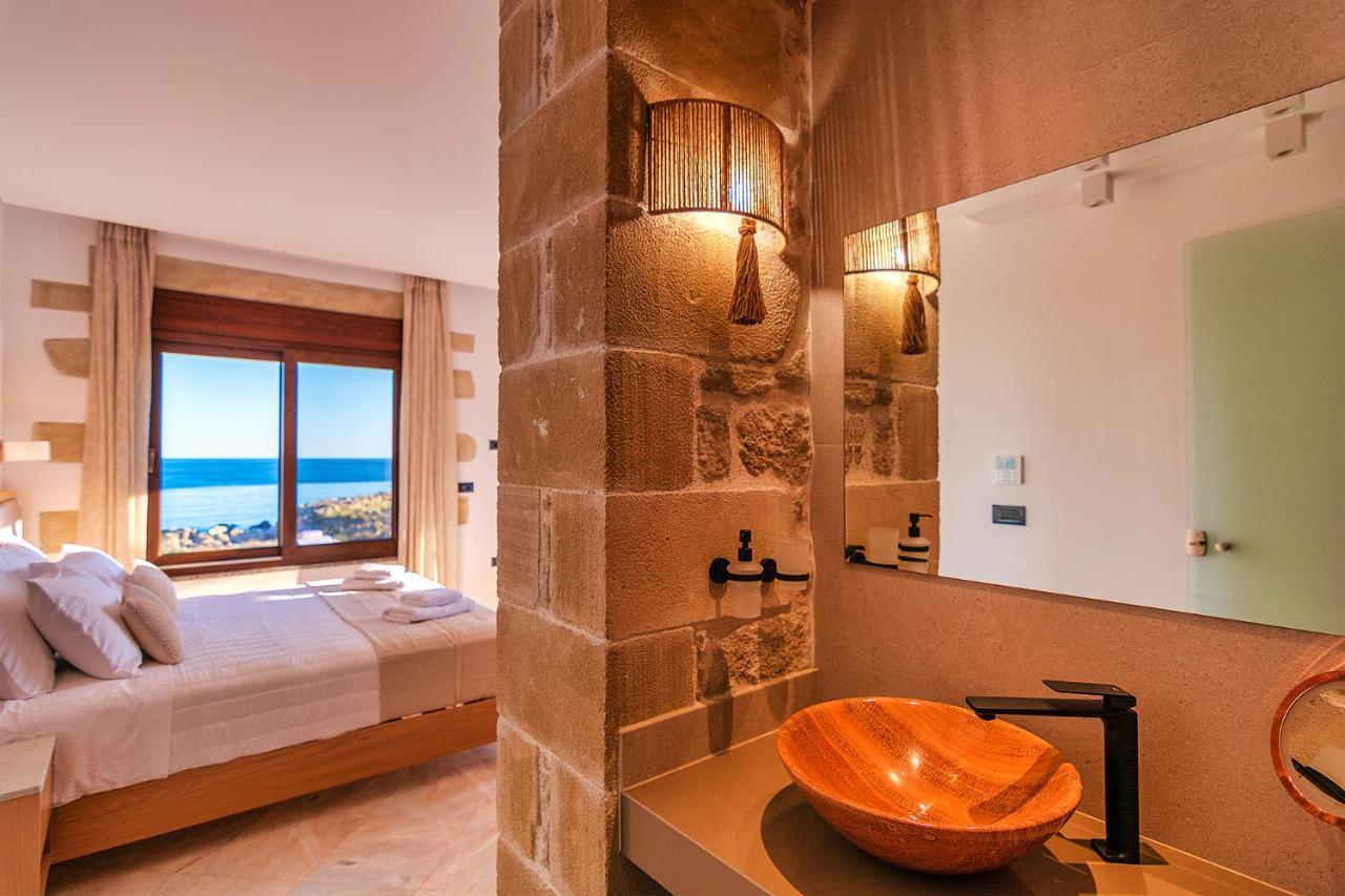 Athinais Villa Palaiochora Bagian luar foto
