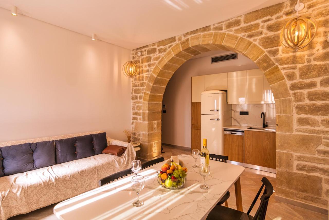 Athinais Villa Palaiochora Bagian luar foto